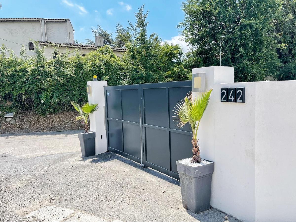 Saint Paul De Vence - Le Kub Plex Apartment ลากอลล์-ซูร์-ลู ภายนอก รูปภาพ